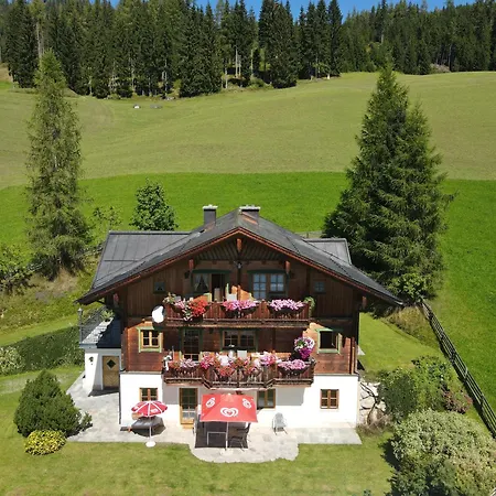 Farm stay Bio Alpenhof Rostatt Bischofshofen