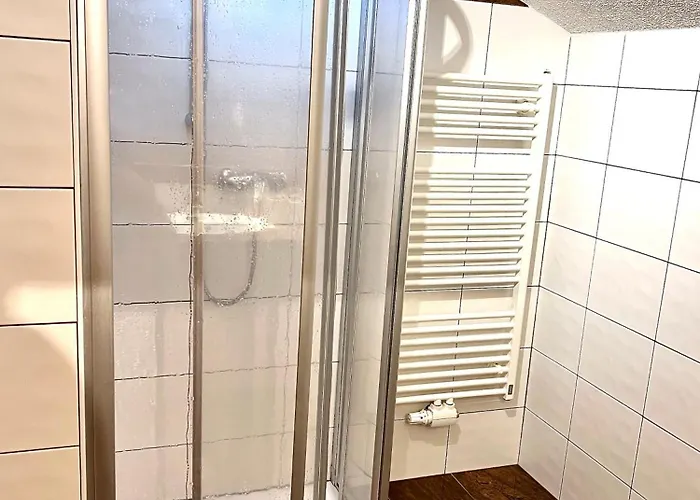 Bio Alpenhof Rostatt 팜스테이 *